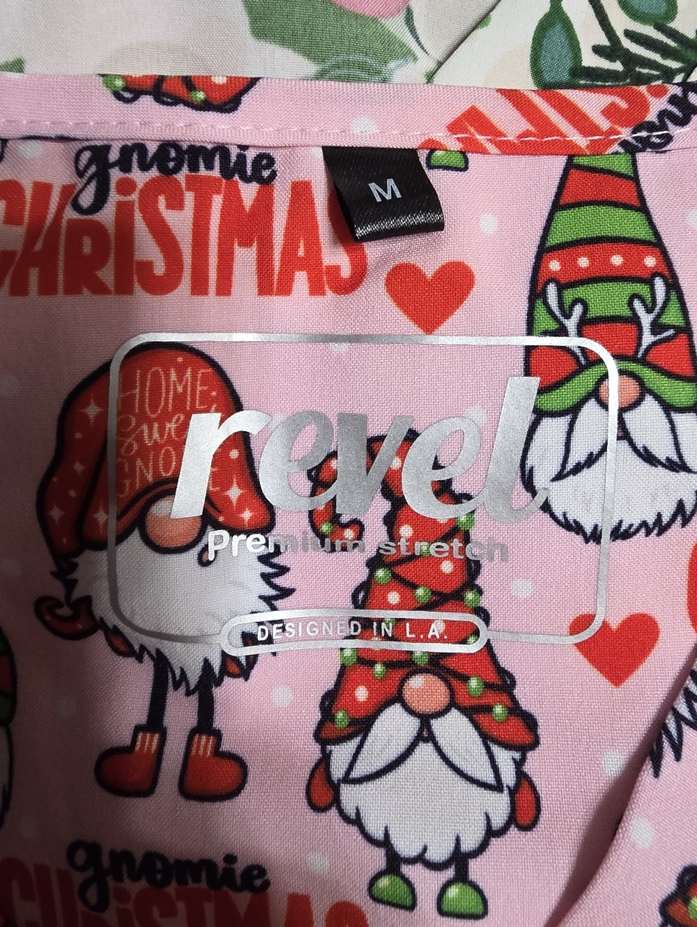 2 Women's Medium Christmas Themed Scrub Tops Lot Nurse Medical Nursing - Picture 2 of 7